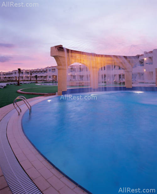 Dreams Vacation Resort 10